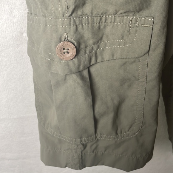 The north face bermuda shorts size 6 - Picture 6 of 9